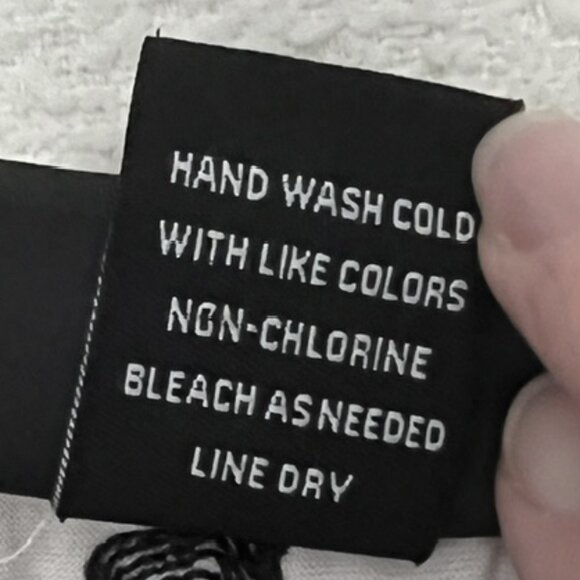 Liv Los Angeles Womens Tunic, White with Black Floral Embroidery, Plus Size 3X - Picture 7 of 7